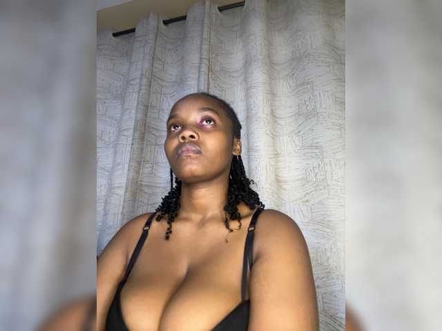 Preview of busty-princess1