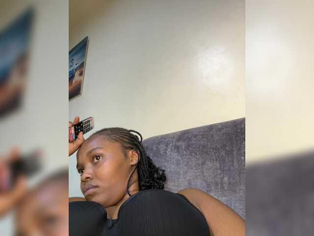 Curvy-maxy9