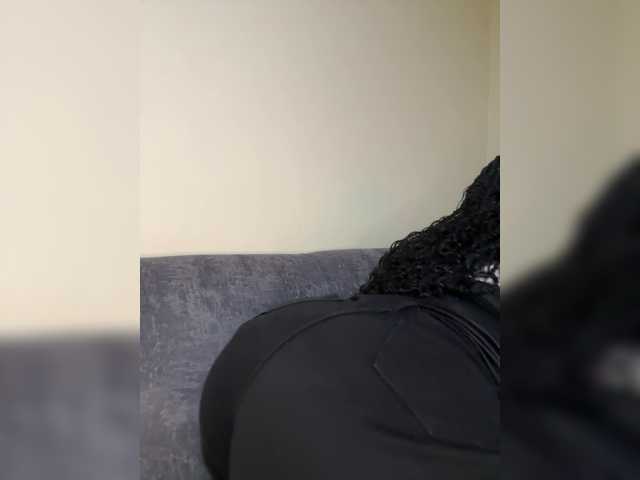 Curvy-maxy9