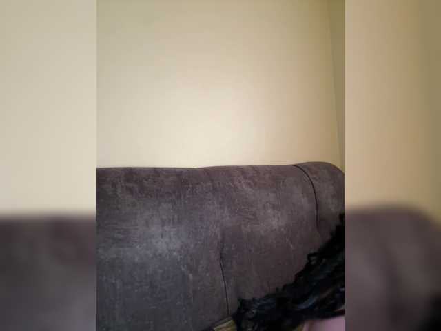 Curvy-maxy9 live cam on BongaCams