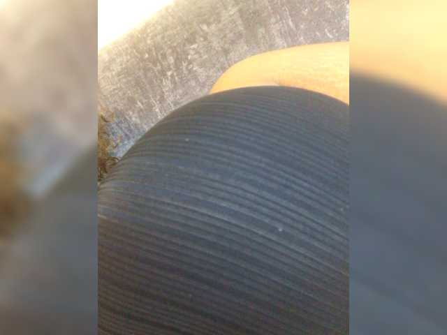 Curvy-maxy9 live cam on BongaCams