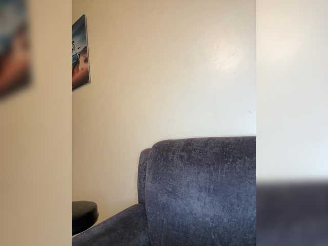 Curvy-maxy9 live cam on BongaCams