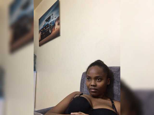Busty-princess1