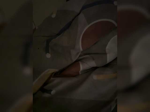 Curvy-maxy9 live cam on BongaCams