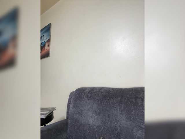 Curvy-maxy9 live cam on BongaCams