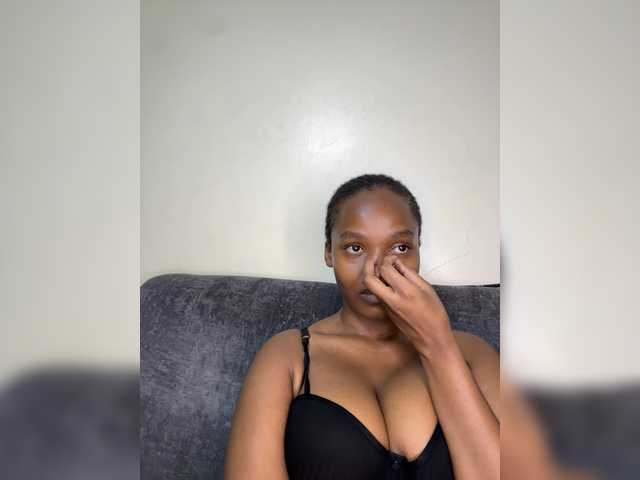 Busty-princess1