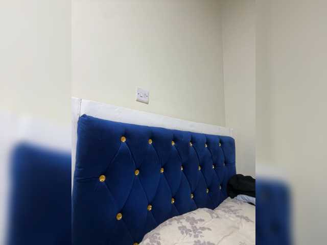 Curvy-maxy9 live cam on BongaCams