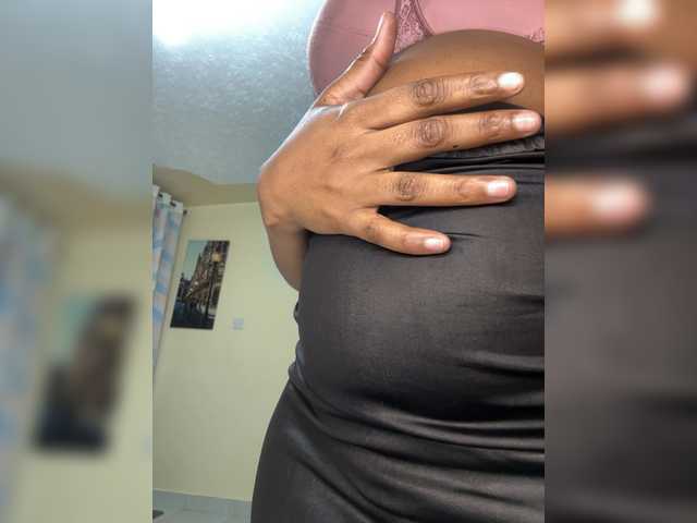Curvy-maxy9