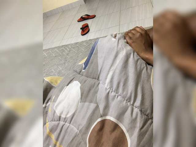 Curvy-maxy9 live cam on BongaCams