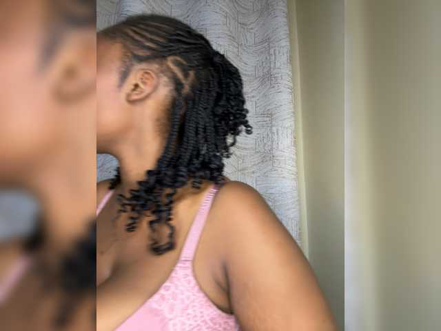 Preview of busty-princess1