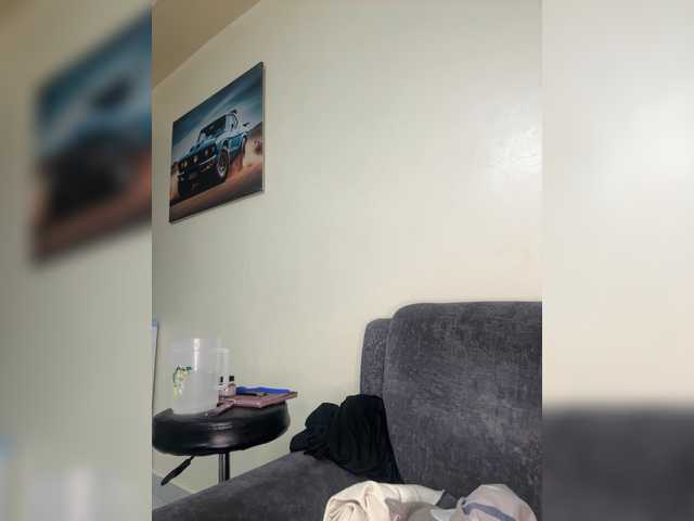 Curvy-maxy9 live cam on BongaCams