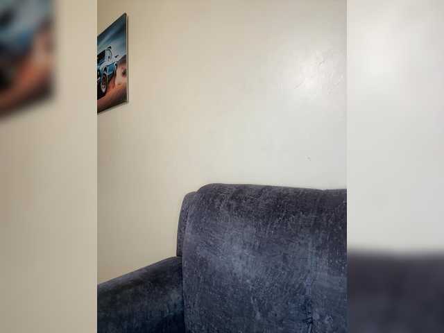 Curvy-maxy9 live cam on BongaCams