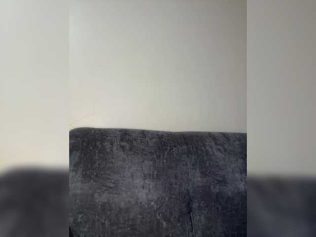 Curvy-maxy9 live cam on BongaCams