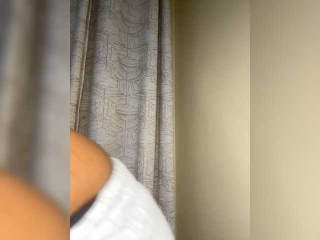Curvy-maxy9 live cam on BongaCams
