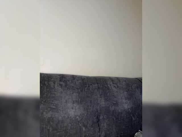 Curvy-maxy9 live cam on BongaCams