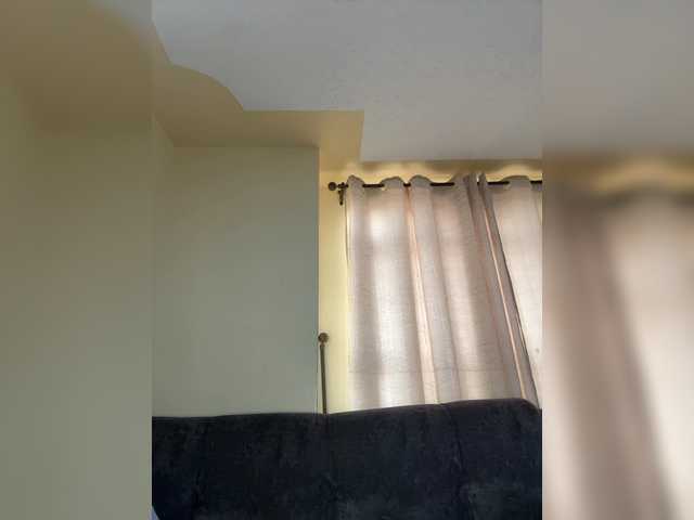 Curvy-maxy9 live cam on BongaCams