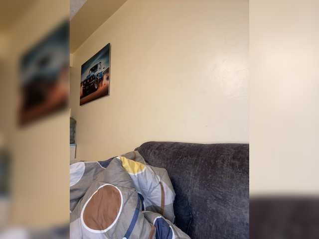 Curvy-maxy9 live cam on BongaCams