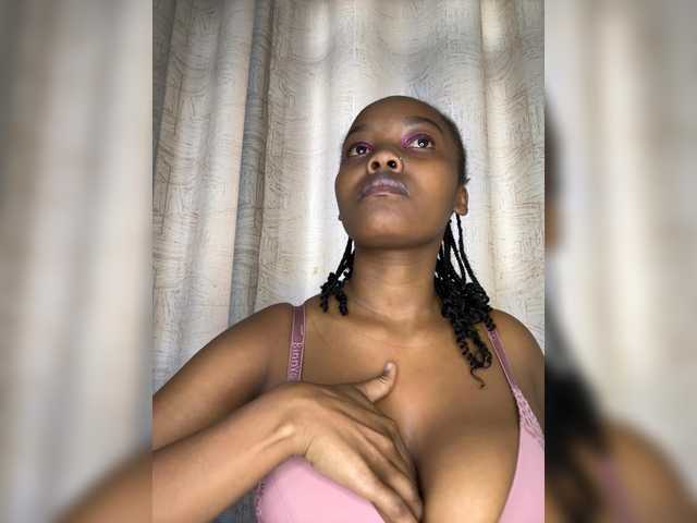 Preview of busty-princess1