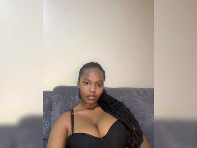Busty-Princess1