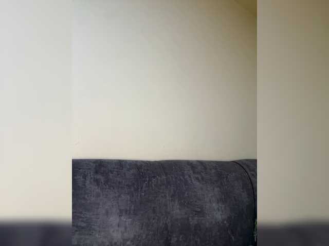 Curvy-maxy9 live cam on BongaCams