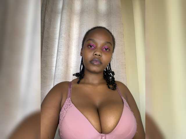 Preview of busty-princess1