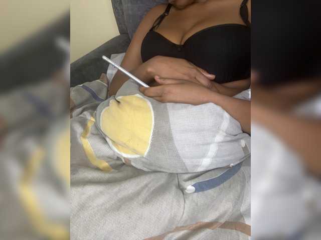 Busty-princess1