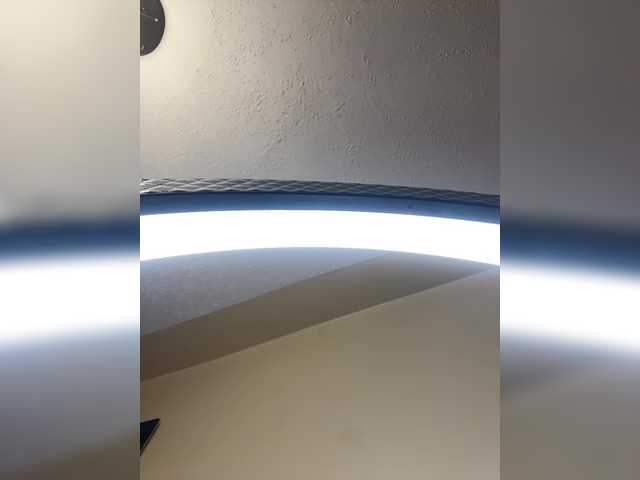 Curvy-maxy9 live cam on BongaCams