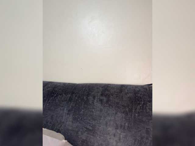 Curvy-maxy9 live webcam show