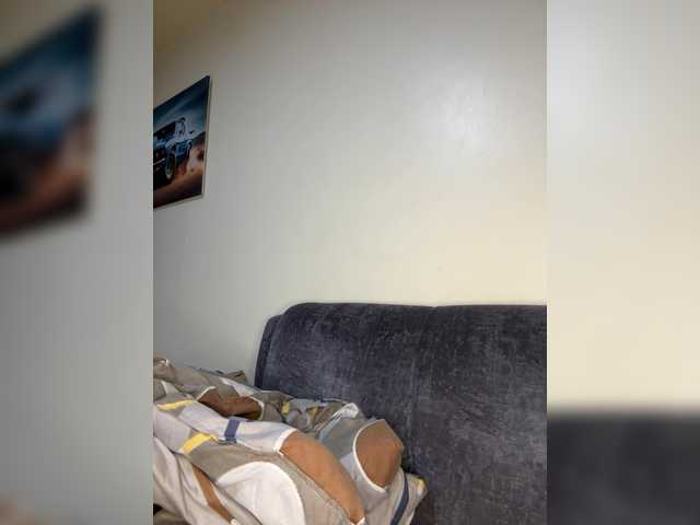 Curvy-maxy9 live cam on BongaCams