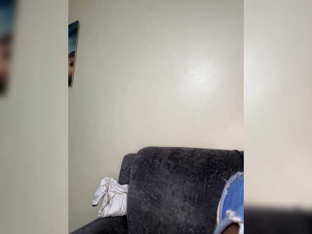 Curvy-maxy9 live cam on BongaCams