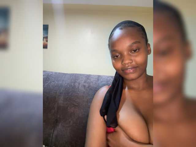 Busty-Princess1 webcam