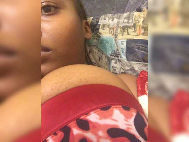 Curvy-maxy9