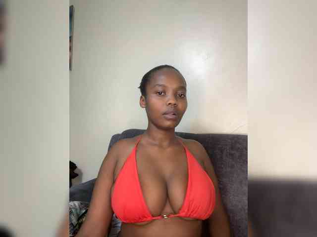 Busty-princess1 webcam