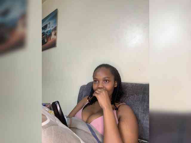 Busty-Princess1 webcam