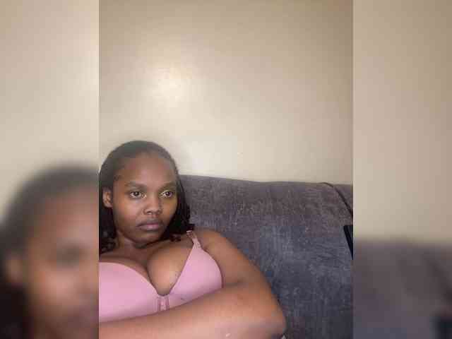 Busty-Princess1 webcam