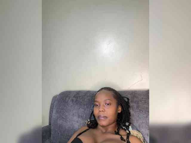 Busty-Princess1 webcam