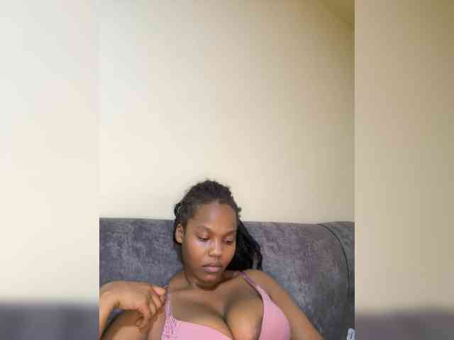 Busty-Princess1 webcam