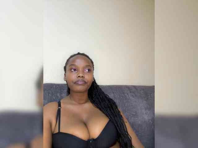 Busty-Princess1 webcam