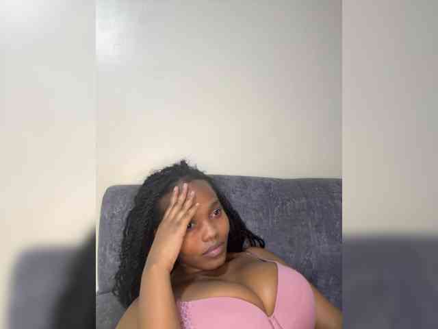 Busty-Princess1 webcam