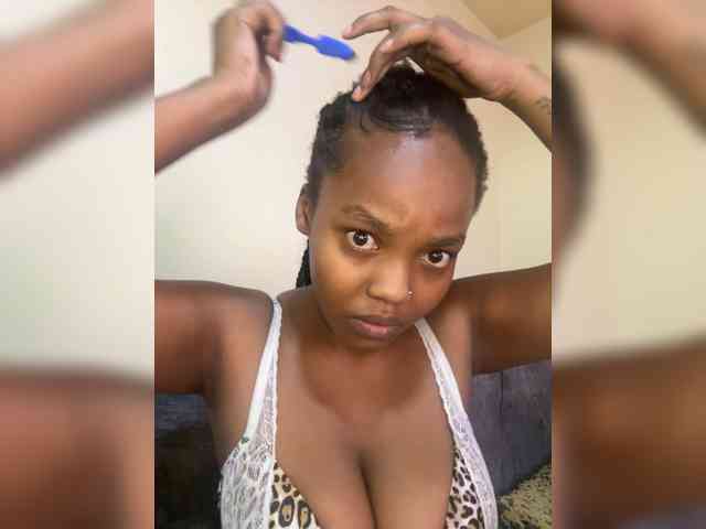 Busty-Princess1 webcam