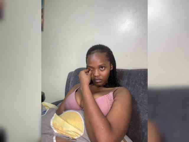 Busty-Princess1 webcam