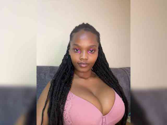 Modella: Busty-Princess1