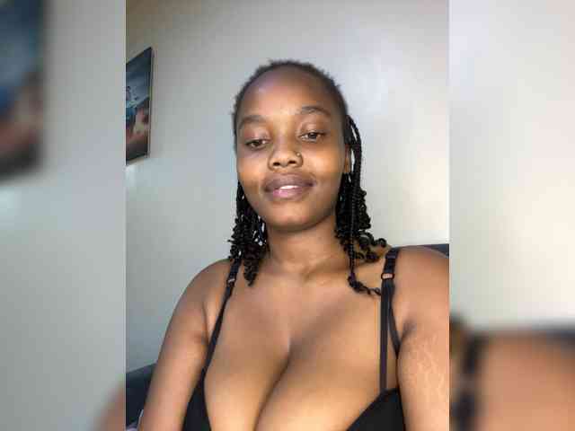 Busty-Princess1 webcam