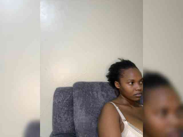 Busty-Princess1 webcam