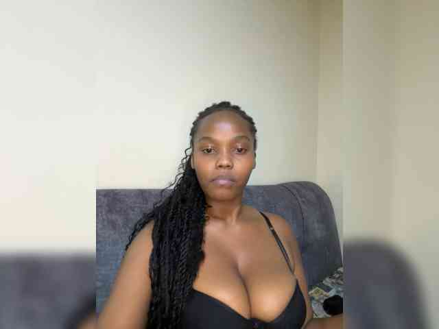 Busty-Princess1 webcam