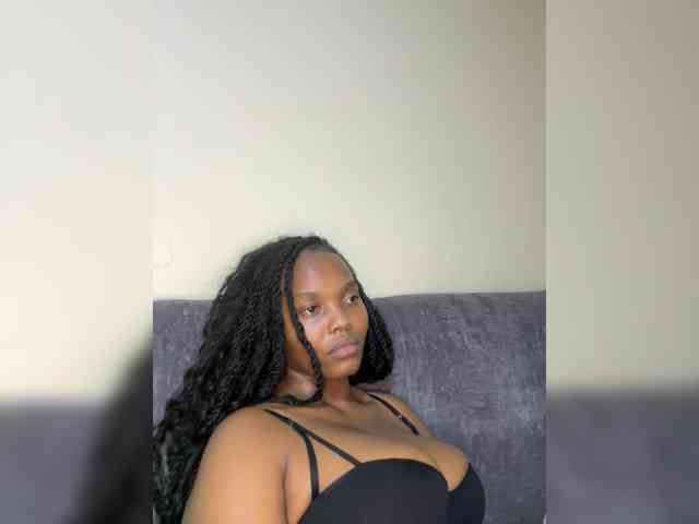 Busty-Princess1 webcam