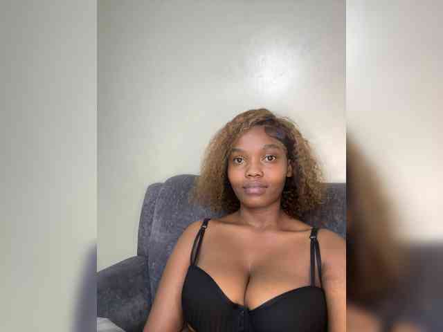 Busty-Princess1 webcam