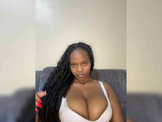 Busty-Princess1 webcam