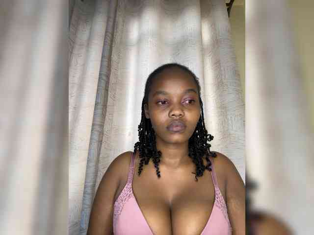 Busty-Princess1 webcam