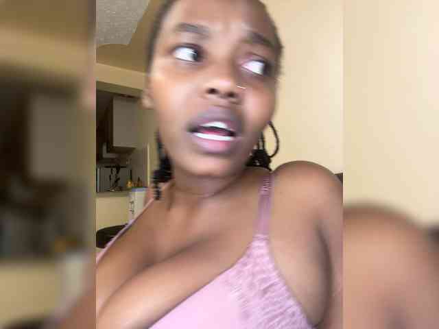 Busty-Princess1 webcam